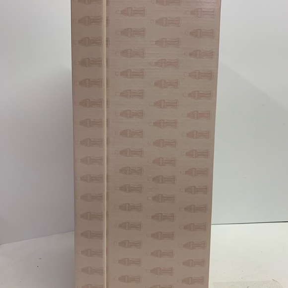 Rare Limited 2001 Betty Boop Coca Cola Porcelian 16" Doll "Coca Cola Co-Ed.  IOB - Picture 9 of 10